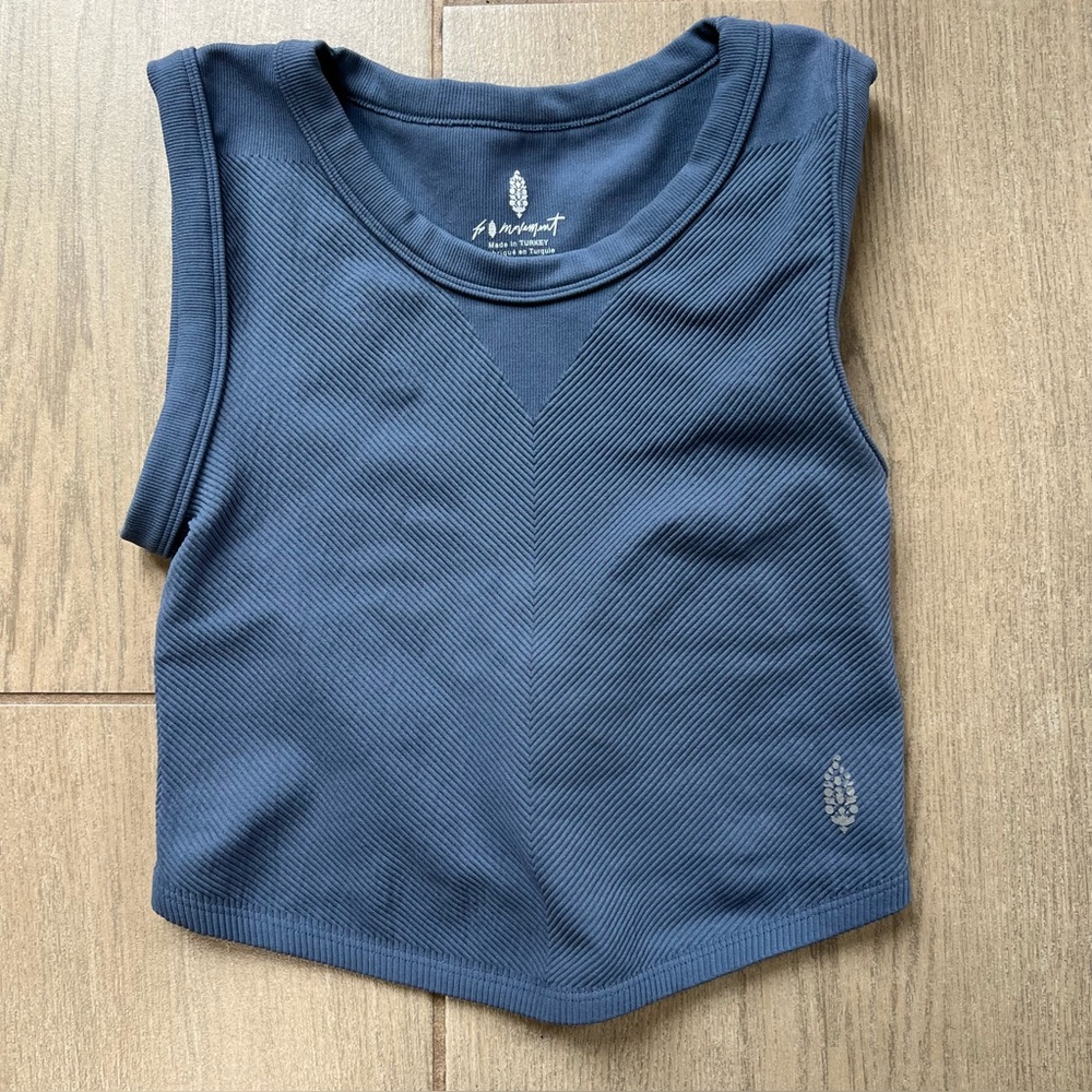 NWOT Free People Movement Free Throw Muscle Tank Tee Size S/M/L
